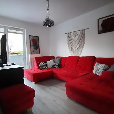 Widok Z Tarasami 오스트로다